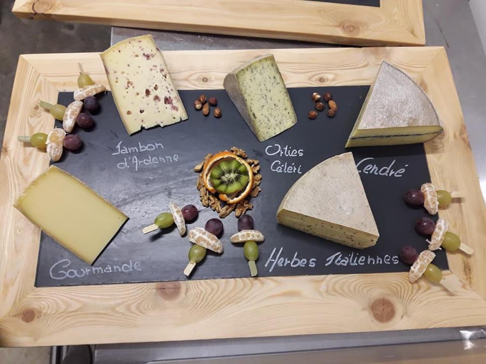 Les Chambres De La Fromagerie D'Ambly Nassogne Exteriör bild